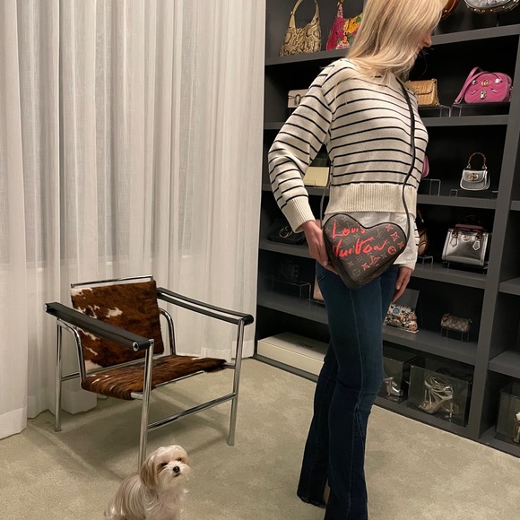 Louis Vuitton Limited Edition Monogram Fall in Love Sac Coeur - Picture 13 of 13